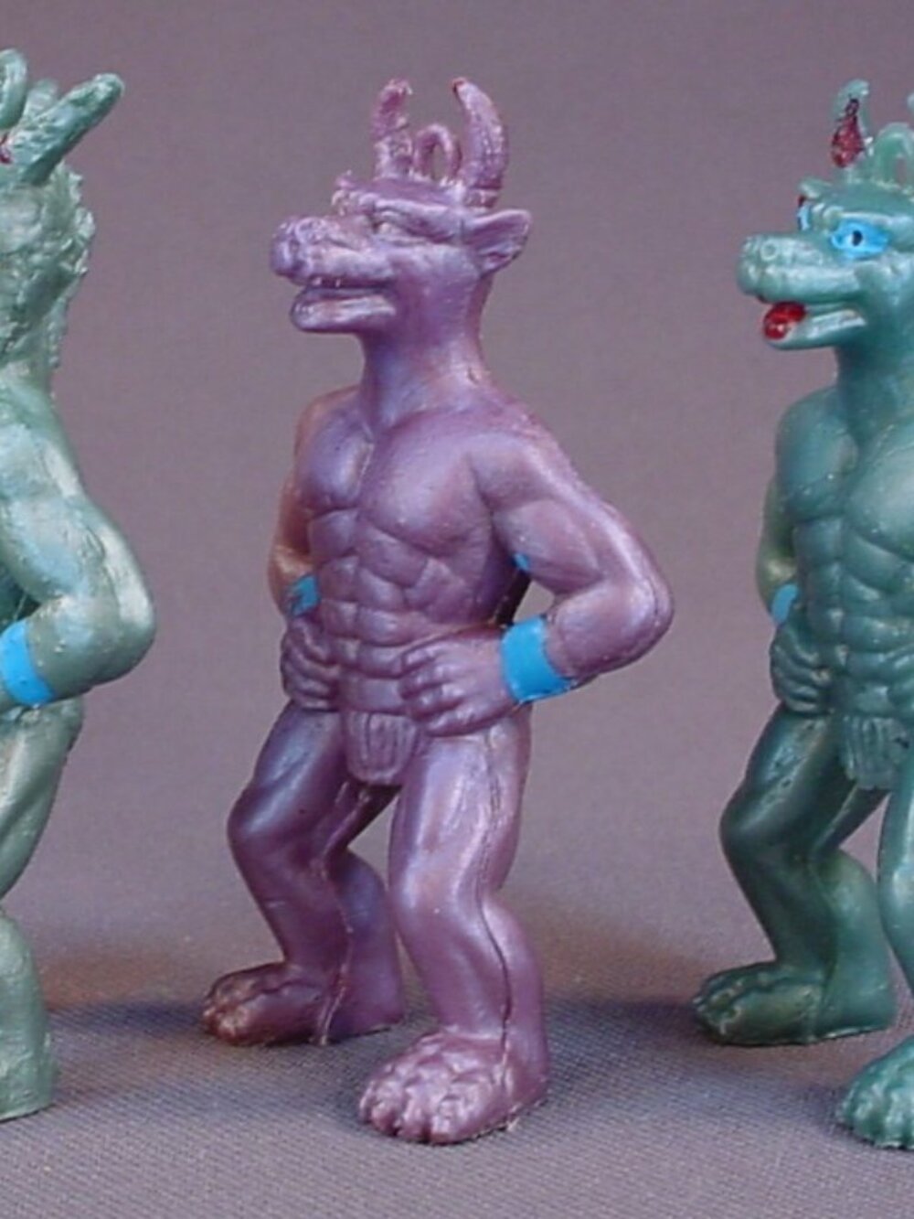 Muscle Galaxy Warriors, Lot Of 11 PVC Pencil Topper Figures, Vintage Toys - Picture 9 of 9